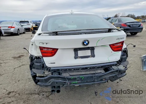 2016 BMW 328 Xigt Sulev z USA, uszkodzony, nr VIN WBA8Z5C53GG502691